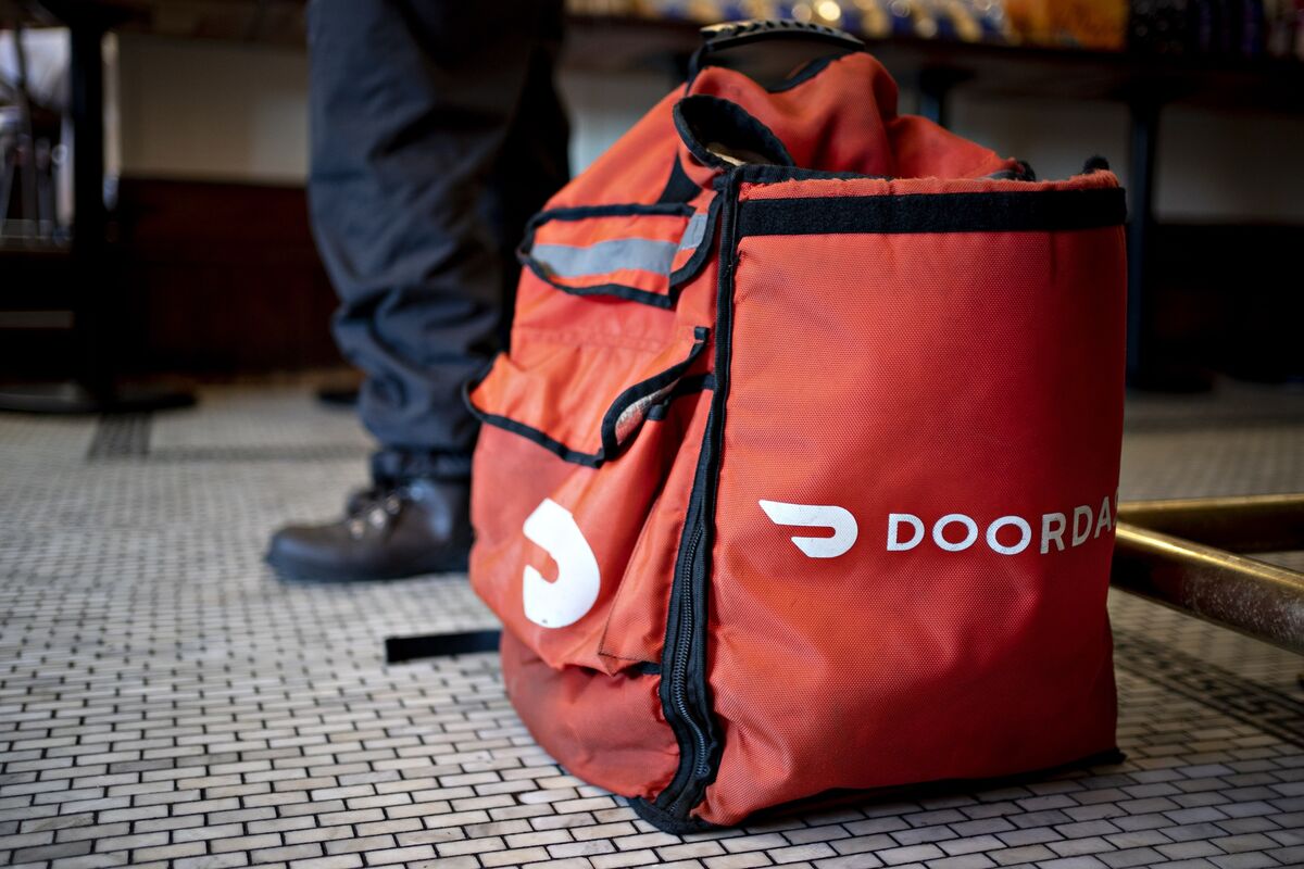 Doordash considered buying Deliveroo in 2022.
Image Source: Bloomberg